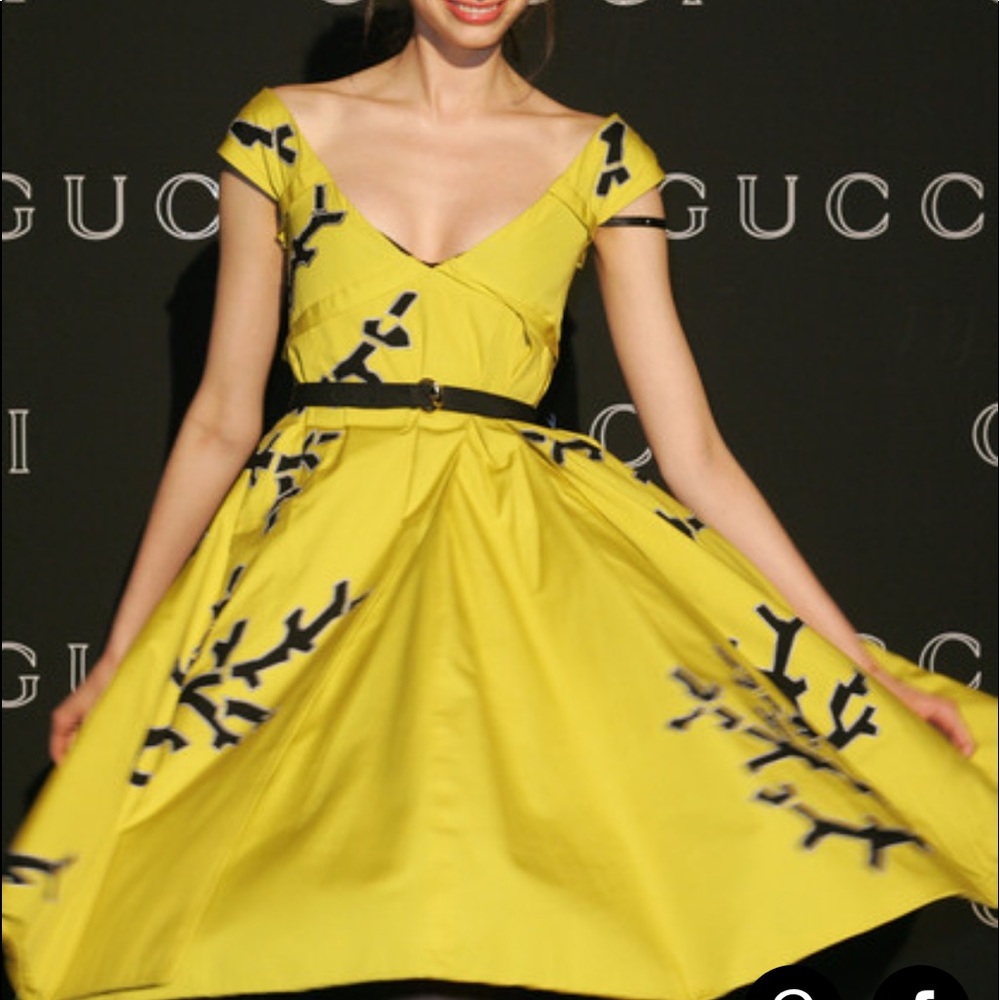 Gucci Yellow and Black Midi Dress - Picture 2 of 8